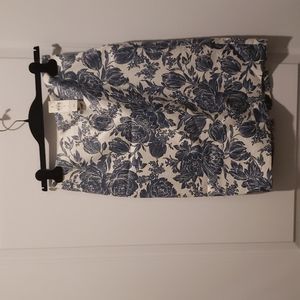 Ann taylor pencil skirt, blues and white,  size 4, brand new with tag